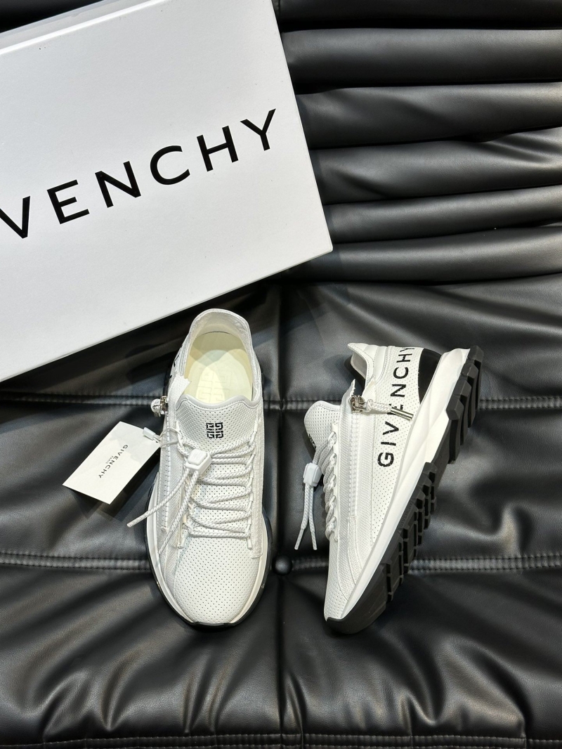 Givenchy Sneakers